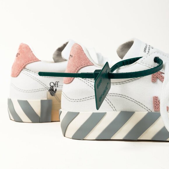 OFF-WHITE Low Vulcanized Canvas Low-Top Sneakers - Picture 11 of 16